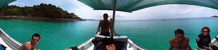 bateau de plongee komba